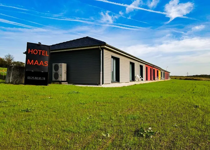 Maas Hotel